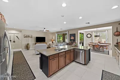 734 W Camino Curvitas, Sahuarita, AZ 85629 - Photo 17
