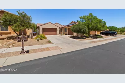 734 W Camino Curvitas, Sahuarita, AZ 85629 - Photo 3