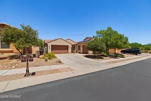 734 West Camino Curvitas, Sahuarita, AZ 85629 - Photo 3