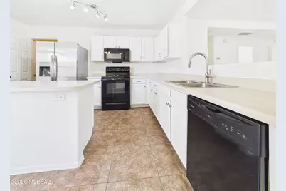 9974 E Deer Trail, Tucson, AZ 85748 - Photo 9