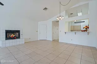 2610 W Chamberlain St, Tucson, AZ 85745 - Photo 7