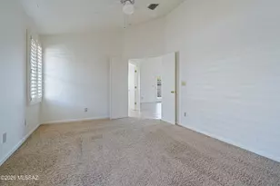 2610 W Chamberlain St, Tucson, AZ 85745 - Photo 17