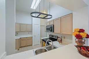 2610 W Chamberlain St, Tucson, AZ 85745 - Photo 11