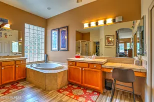 2303 E Desert Pueblo Pass, Green Valley, AZ 85614 - Photo 25