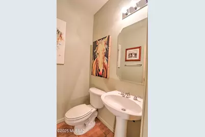 2303 E Desert Pueblo Pass, Green Valley, AZ 85614 - Photo 29