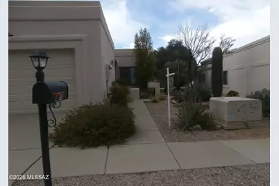870 W Calle De Emilia, Green Valley, AZ 85614 - Photo 3