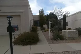 870 W Calle de Emilia, Green Valley, AZ 85614 - Photo 3