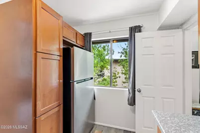 1366 S Avenida Polar #G-202, Tucson, AZ 85710 - Photo 13