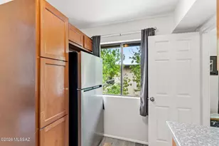 1366 S Avenida Polar, Tucson, AZ 85710 - Photo 13