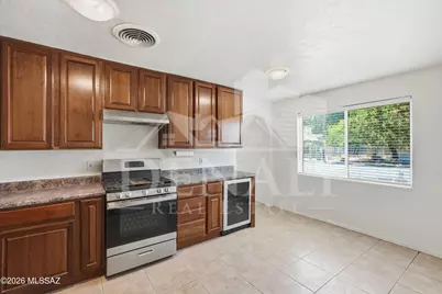 3801 N 4th Avenue, Tucson, AZ 85705 - Photo 11