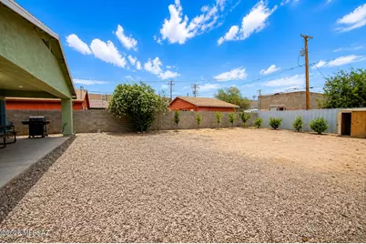 27 W 34th Street, Tucson, AZ 85713 - Photo 23