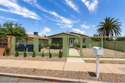27 W 34th Street, Tucson, AZ 85713 - Photo 1