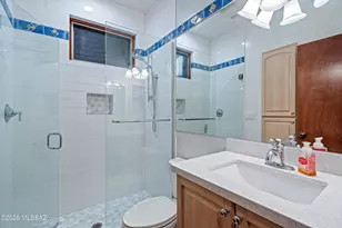 3892 N Mountain Cove Dr, Tucson, AZ 85750 - Photo 29