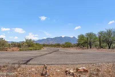 640 E Canyon Rock Road #49, Green Valley, AZ 85614 - Photo 5