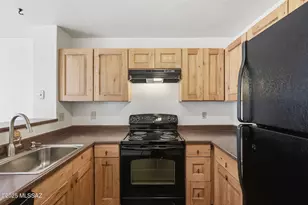 7610 E Callisto Cir, Tucson, AZ 85715 - Photo 5