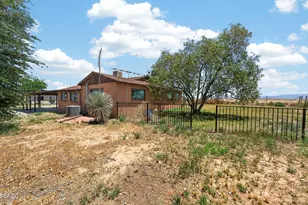 9601 S Robison Rd, Willcox, AZ 85643 - Photo 5