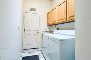1465 W Bridalveil Pl, Tucson, AZ 85737 - Photo 27