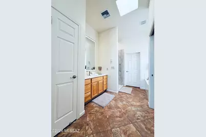 1465 W Bridalveil Place, Tucson, AZ 85737 - Photo 31