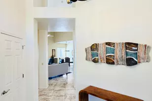 1465 W Bridalveil Pl, Tucson, AZ 85737 - Photo 3