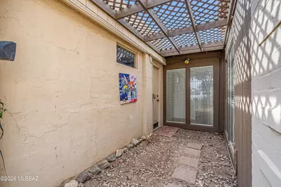 2118 N Calle De La Cienega, Tucson, AZ 85715 - Photo 3