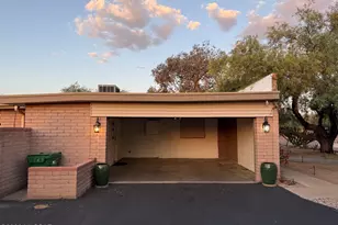 9431 E Walnut Tree Cir, Tucson, AZ 85749 - Photo 11