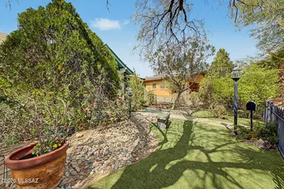 709 E 5th Street, Tucson, AZ 85719 - Photo 3