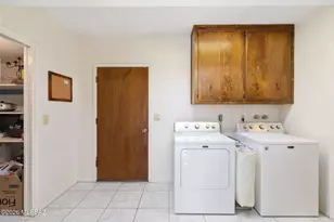3770 N Knollwood Cir, Tucson, AZ 85750 - Photo 29