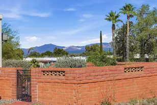 307 N Calle Del Chancero, Green Valley, AZ 85614 - Photo 3