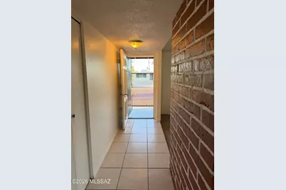 8175 E 20th Street, Tucson, AZ 85710 - Photo 25