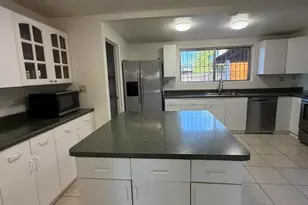 8175 E 20th St, Tucson, AZ 85710 - Photo 17
