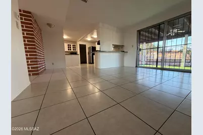 8175 E 20th Street, Tucson, AZ 85710 - Photo 13