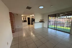 8175 E 20th St, Tucson, AZ 85710 - Photo 11