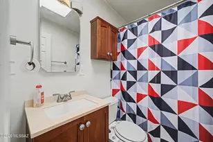 7640 E 27th St, Tucson, AZ 85710 - Photo 13
