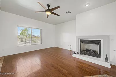 8273 N Amber Burst Drive, Tucson, AZ 85745 - Photo 9