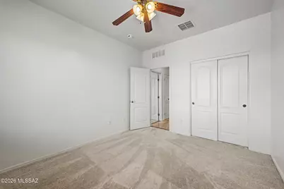 8273 N Amber Burst Drive, Tucson, AZ 85745 - Photo 33