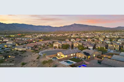 7956 S Silver Lillie Way, Tucson, AZ 85747 - Photo 41