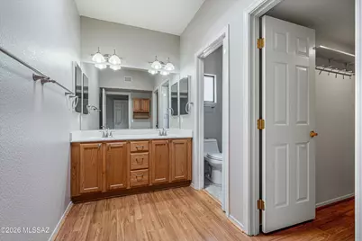 6035 W Ten Star Drive, Tucson, AZ 85713 - Photo 7