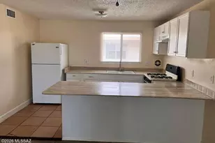 2151 S Winstel Ave, Tucson, AZ 85713 - Photo 7