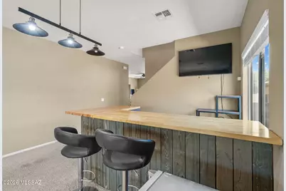 5669 W King Snake Drive, Tucson, AZ 85742 - Photo 11