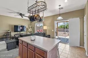 5669 W King Snake Dr, Tucson, AZ 85742 - Photo 11