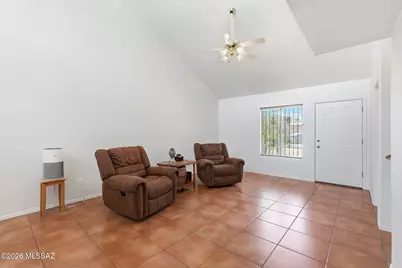 601 W Redondo Drive, Tucson, AZ 85705 - Photo 3
