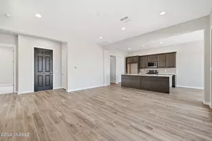 878 N Astronomer Ln, Green Valley, AZ 85614 - Photo 5
