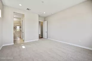 878 N Astronomer Ln, Green Valley, AZ 85614 - Photo 19