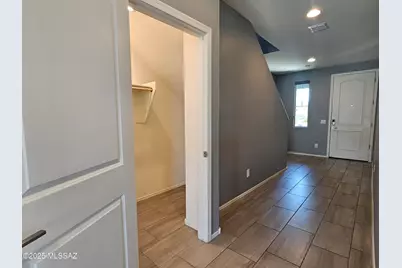 10679 W Golson Drive, Marana, AZ 85653 - Photo 5