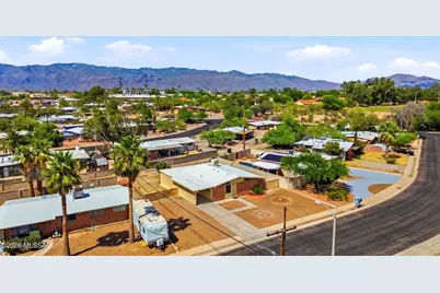 8041 E Julia Street, Tucson, AZ 85710 - Photo 7