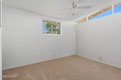 8041 E Julia Street, Tucson, AZ 85710 - Photo 21