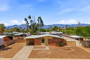 8041 E Julia St, Tucson, AZ 85710 - Photo 3