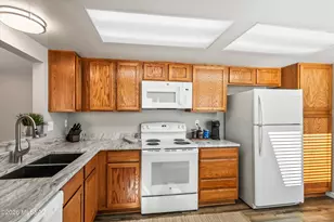 2485 N Palo Hacha Dr, Tucson, AZ 85745 - Photo 17