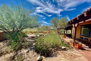 5480 W Sharpshooter Ct, Tucson, AZ 85743 - Photo 3