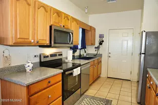 389 N Shadow Mountain Ct, Pearce, AZ 85625 - Photo 9